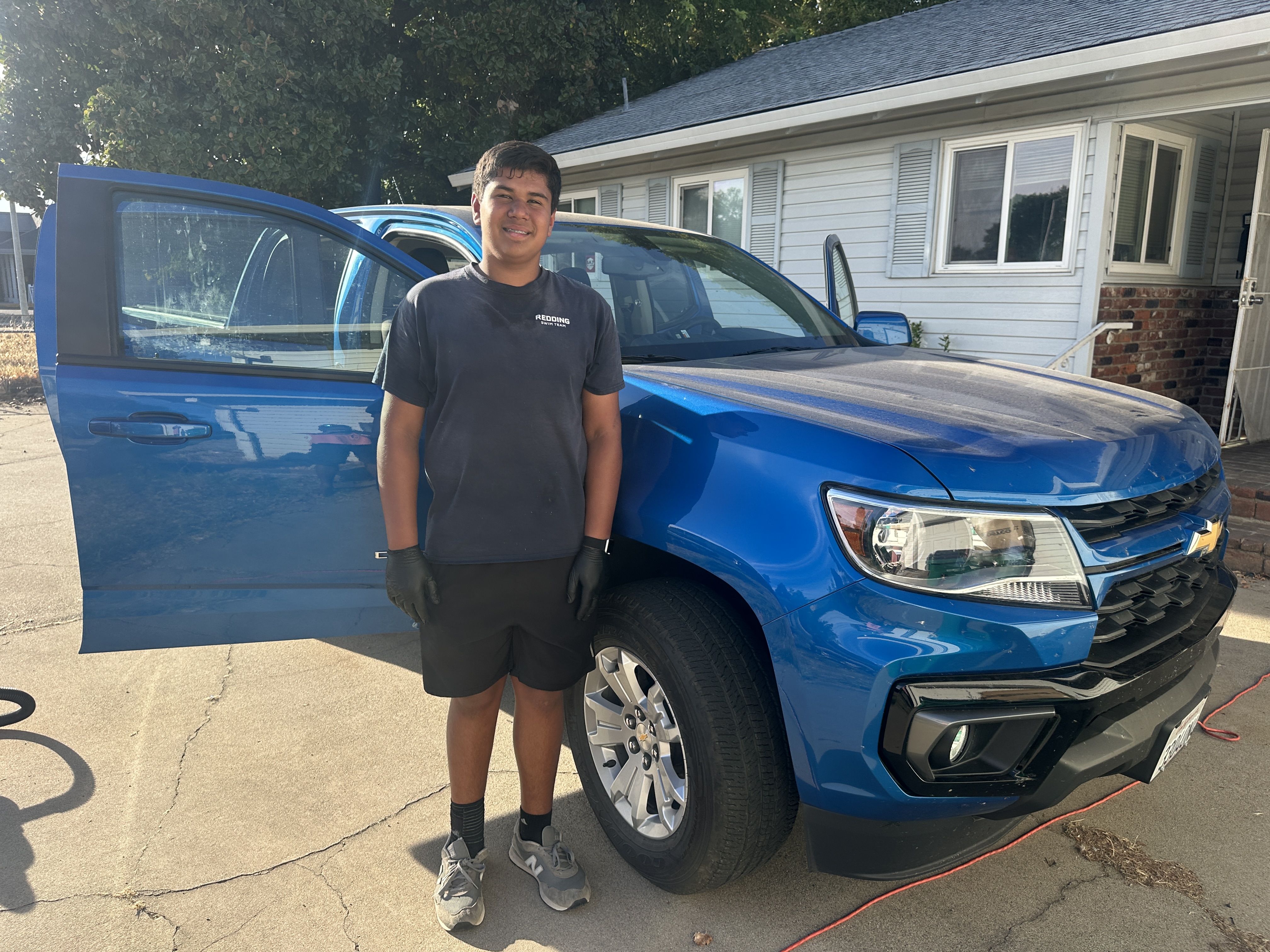 Jonah with a detailed pickup